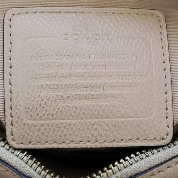 💕Coach Leather Mini Bennett Satchel/Crossbody💕 - Picture 8 of 12